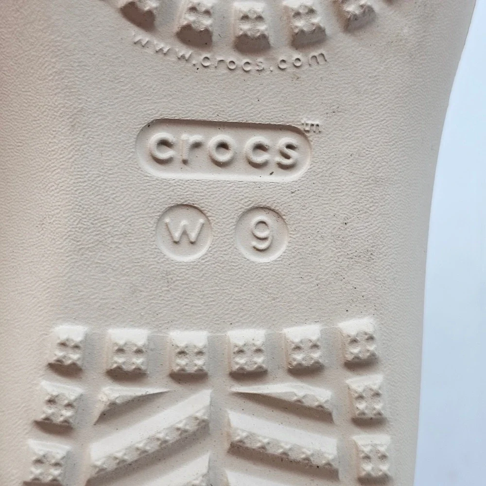 Crocs Swiftwater Sandal Womens 9 Beige Tan Strappy Slip On Comfort Slides 203998